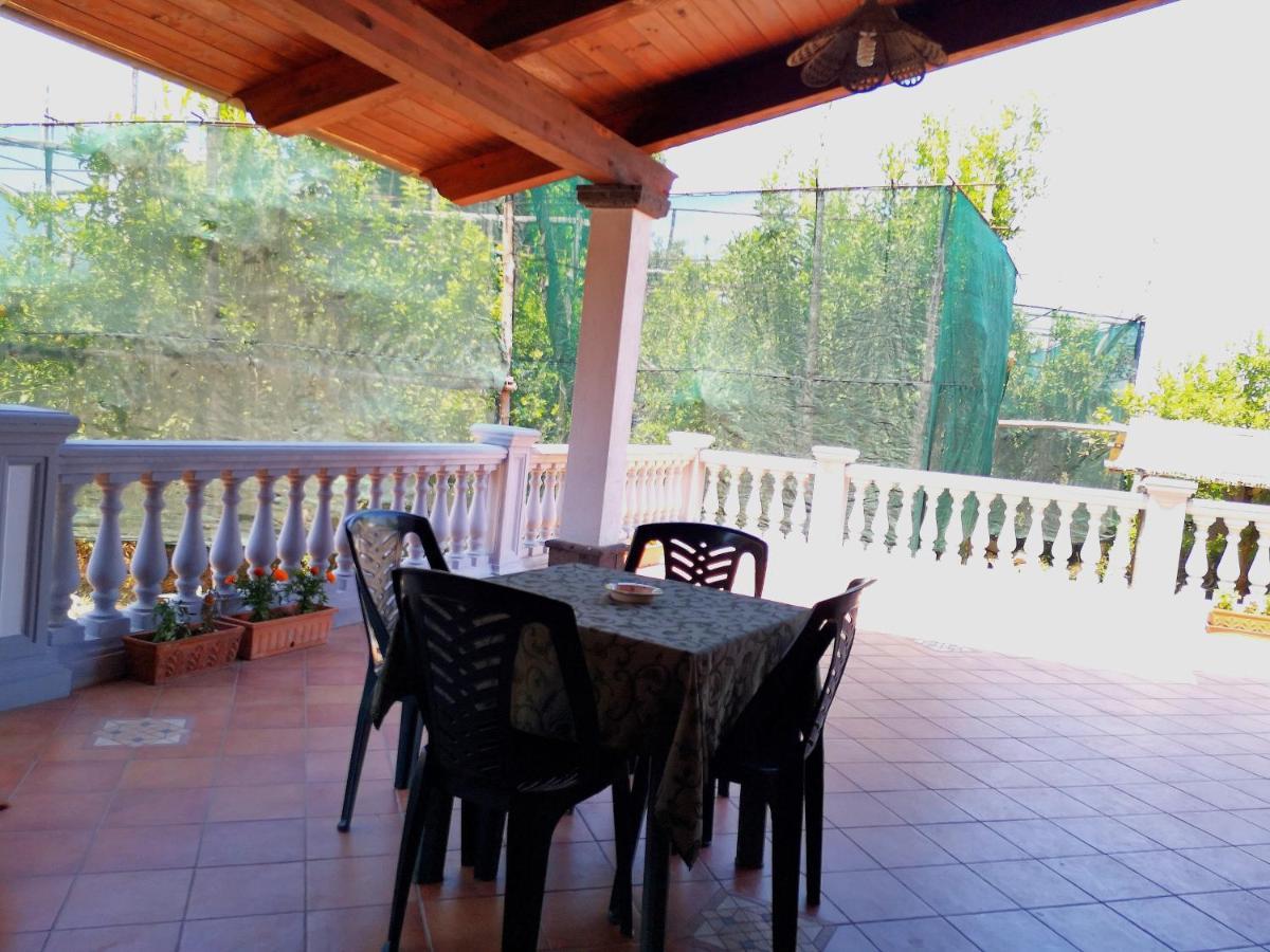 Casale Villa Marzia Масса-Лубренсе Экстерьер фото