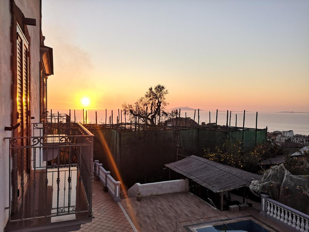 Casale Villa Marzia Масса-Лубренсе Экстерьер фото