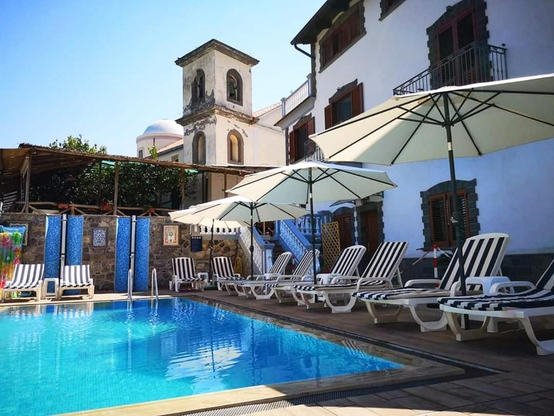 Casale Villa Marzia Масса-Лубренсе Экстерьер фото