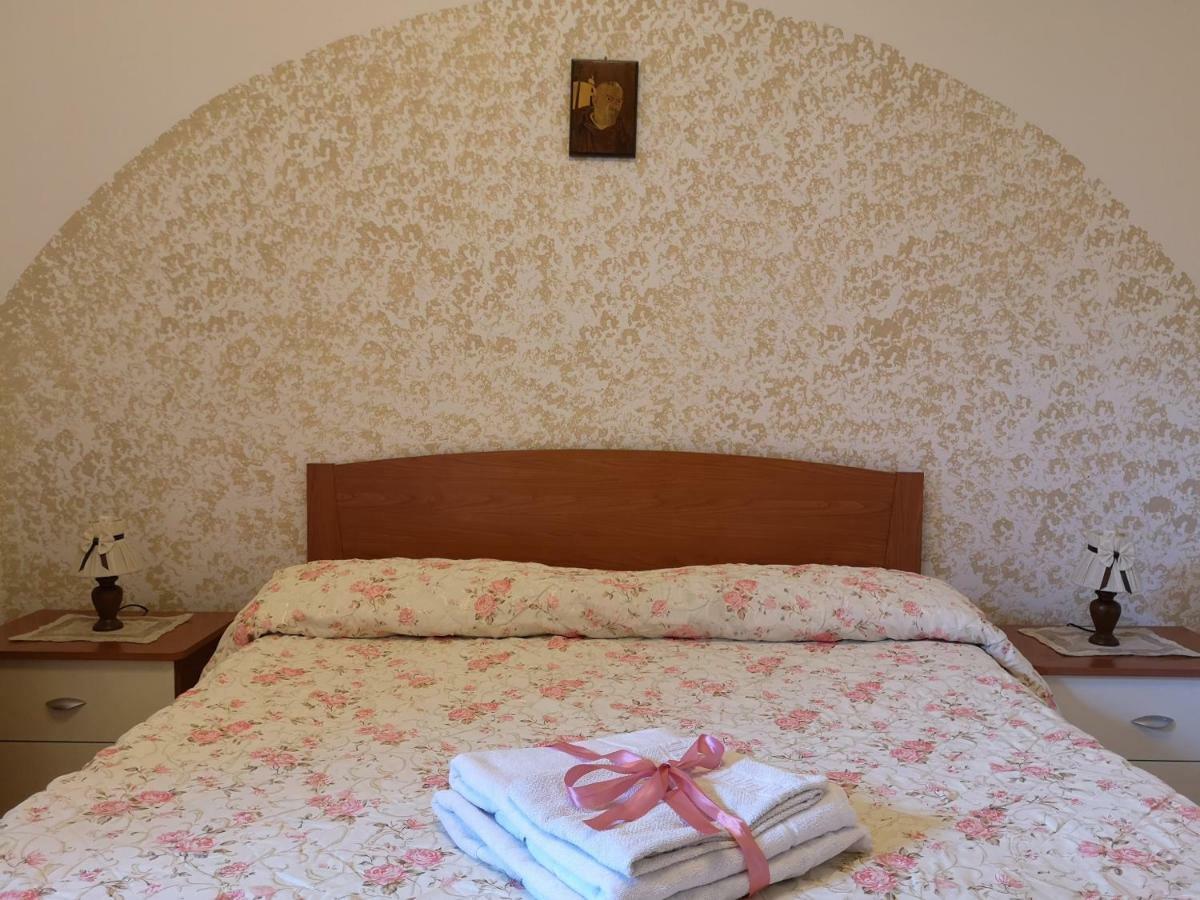 Casale Villa Marzia Масса-Лубренсе Экстерьер фото